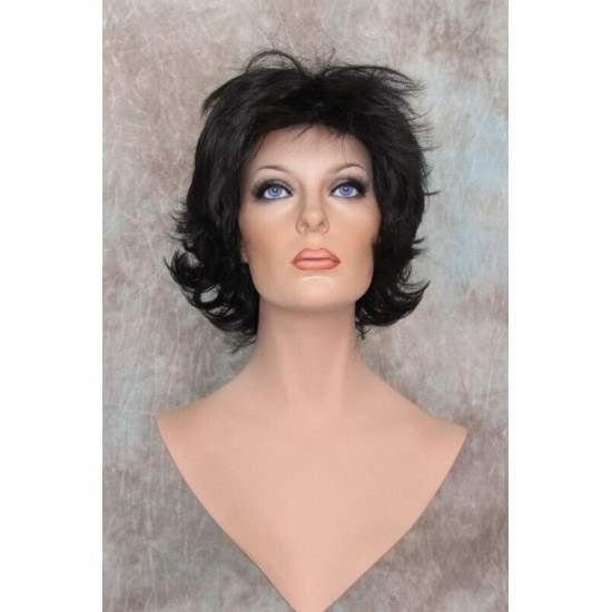 LEXY | Short Wig Natural Black Choppy Layers Flipped Ends 
