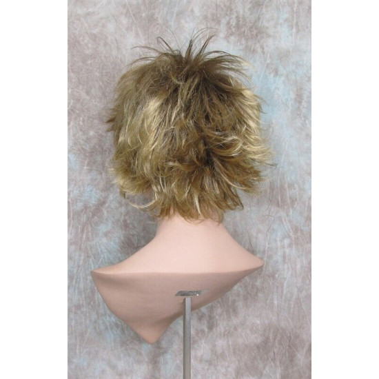 LEXY | Ash Blonde Lighter Tips Short Wig Sexy Choppy Layers Flipped Ends Waves 