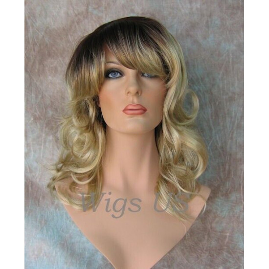 SHANIA | Champagne Blonde Long Soft Waves Wig Bangs Side Part 17" 