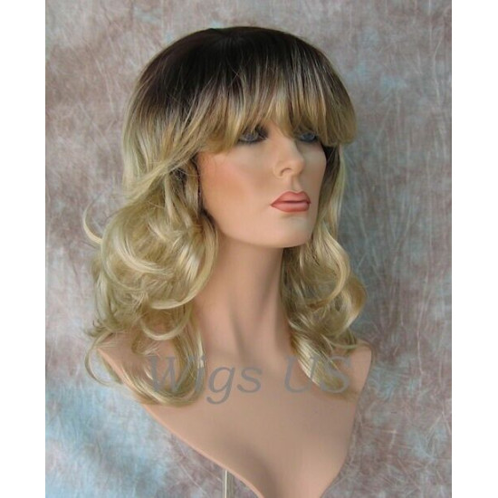 SHANIA | Champagne Blonde Long Soft Waves Wig Bangs Side Part 17" 