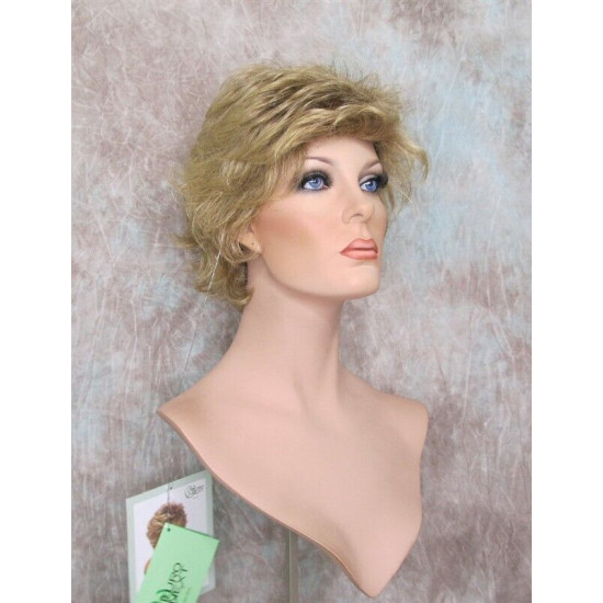 CHLOE | Medium Blonde Short Wig Stylish Cut Sleek Edges Euronext 