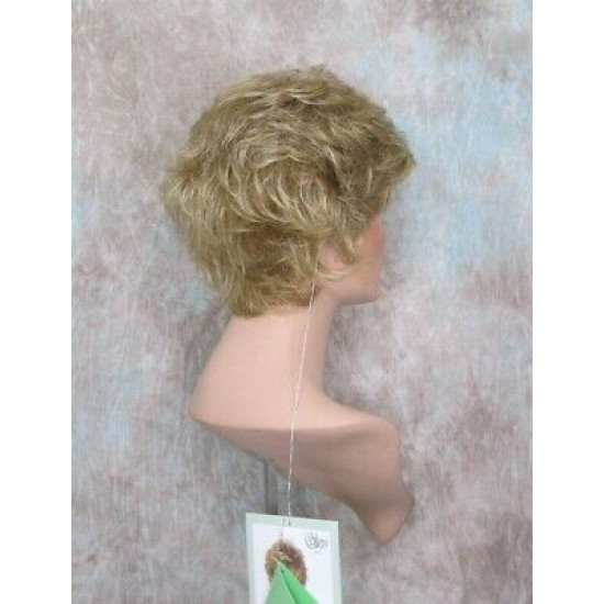 CHLOE | Medium Blonde Short Wig Stylish Cut Sleek Edges Euronext 