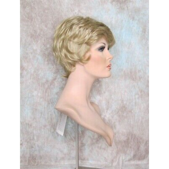 AMANDA | Honey Blonde Short Layered Wig Curls Volume 