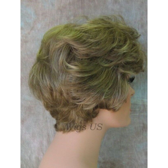 AMANDA | Medium/Light Blonde Short Layered Wig Curls Volume 24/14