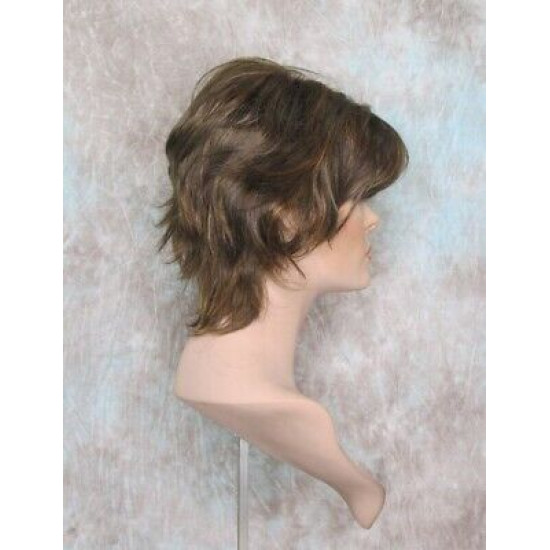 SWANNA | Med Brown Strawberry Short Wig Shorter Full Body Layers Bangs 