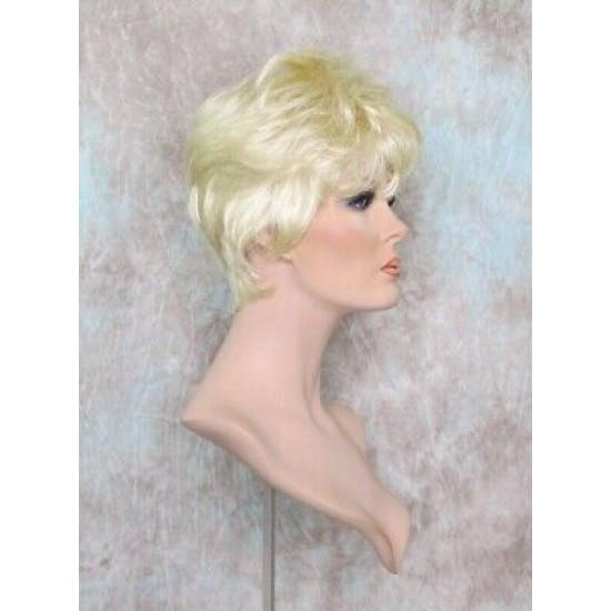 WENDY | Light Blonde Short Wig Sexy Wispy Layers Tapered Back 