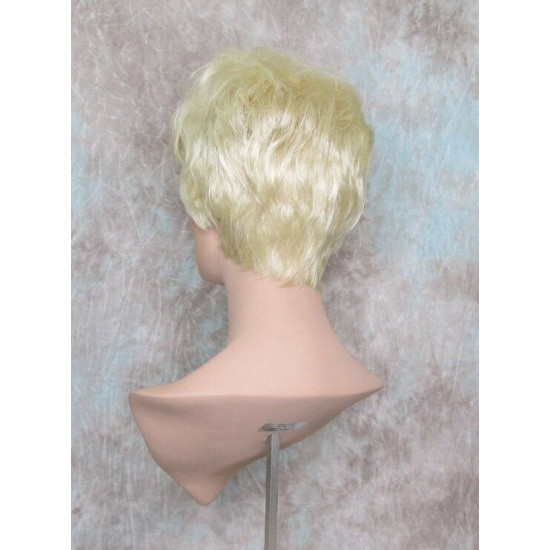 WENDY | Light Blonde Short Wig Sexy Wispy Layers Tapered Back 