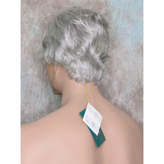 CHARLES | Medium Gray Short Layered Men's Wig Simulated Side Part Man 